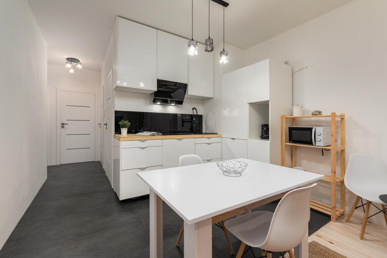 Przerwana 11A By Homeprime Warszawa Exteriör bild
